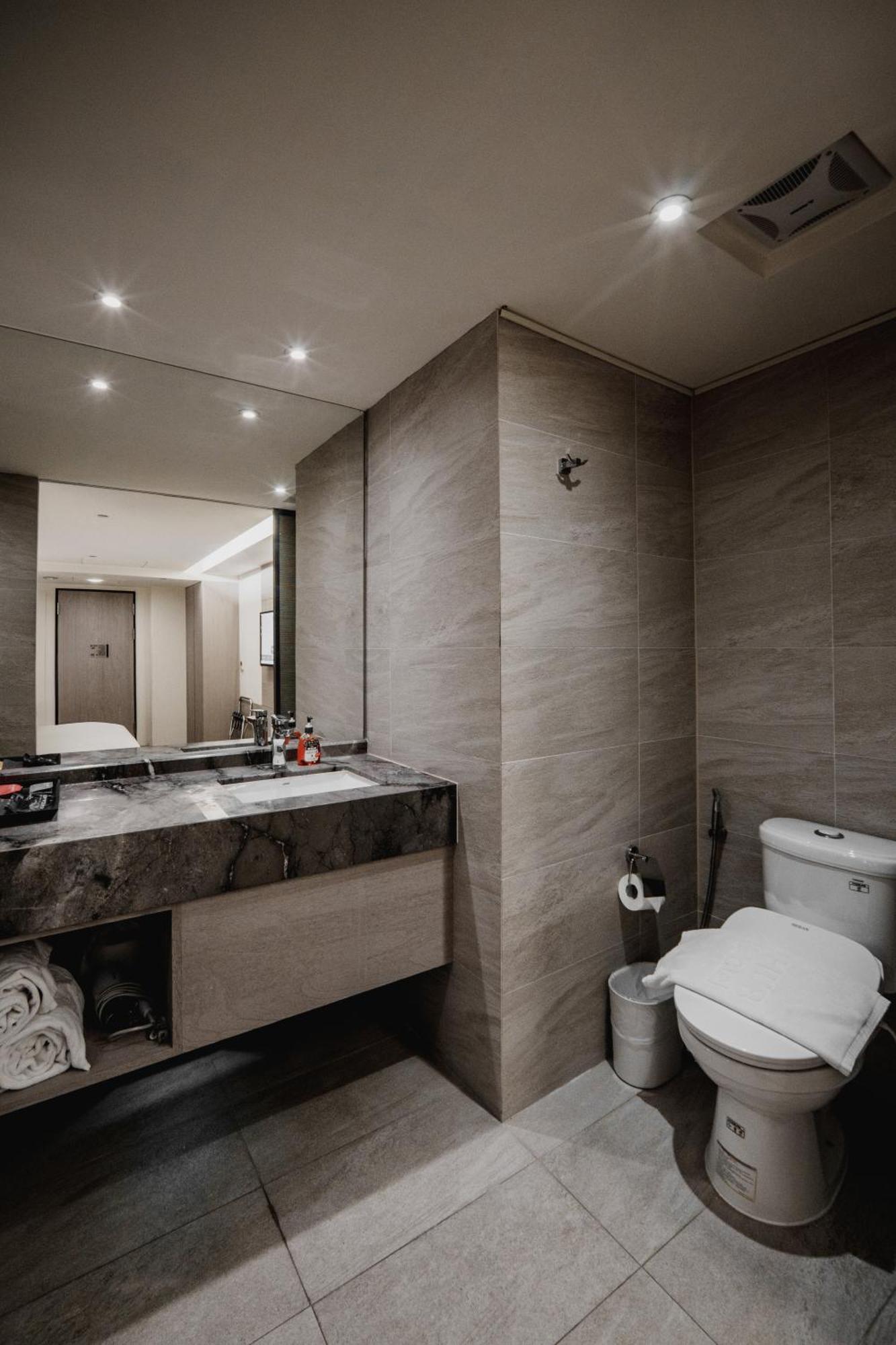 Hub Hotel Kaohsiung Yawan Branch Zewnętrze zdjęcie