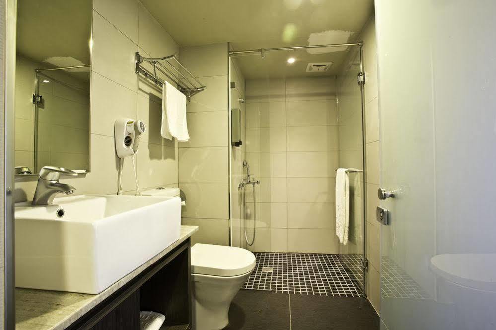 Hub Hotel Kaohsiung Yawan Branch Zewnętrze zdjęcie